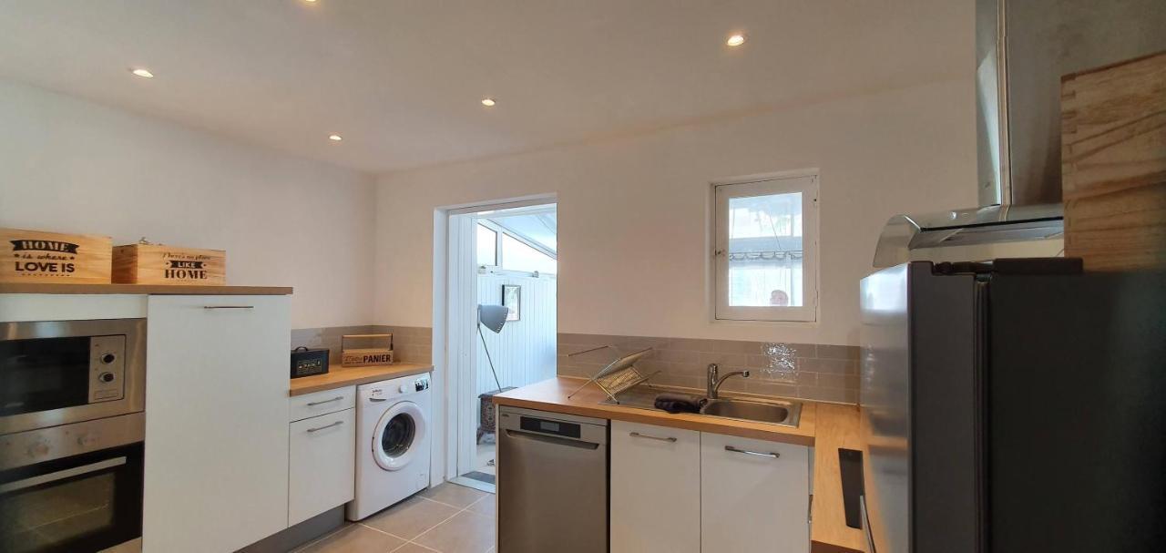 Studio Et Appartement A 2 Pas De La Cite 卡尔卡松 外观 照片