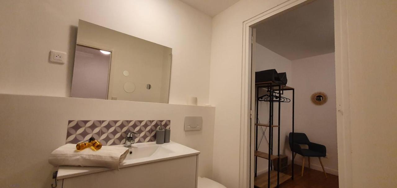 Studio Et Appartement A 2 Pas De La Cite 卡尔卡松 外观 照片